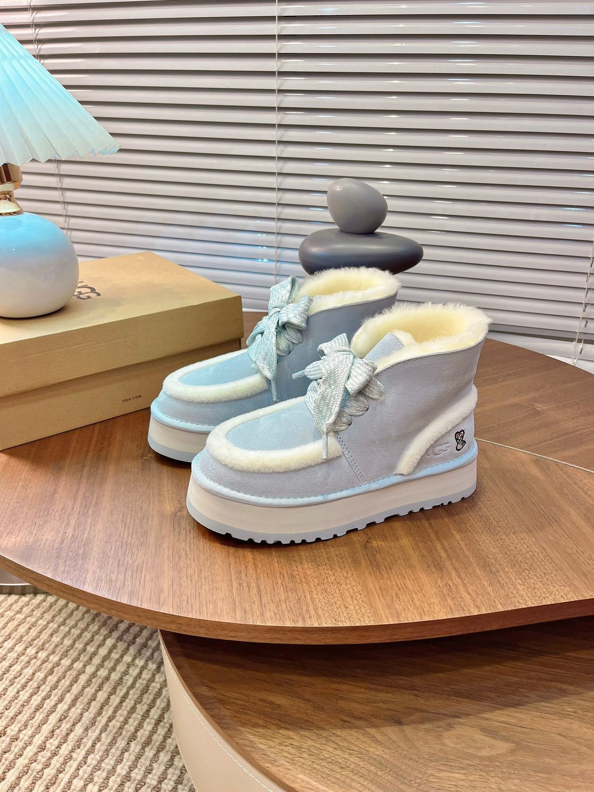 UGG Platform Noire & Rose sky blue