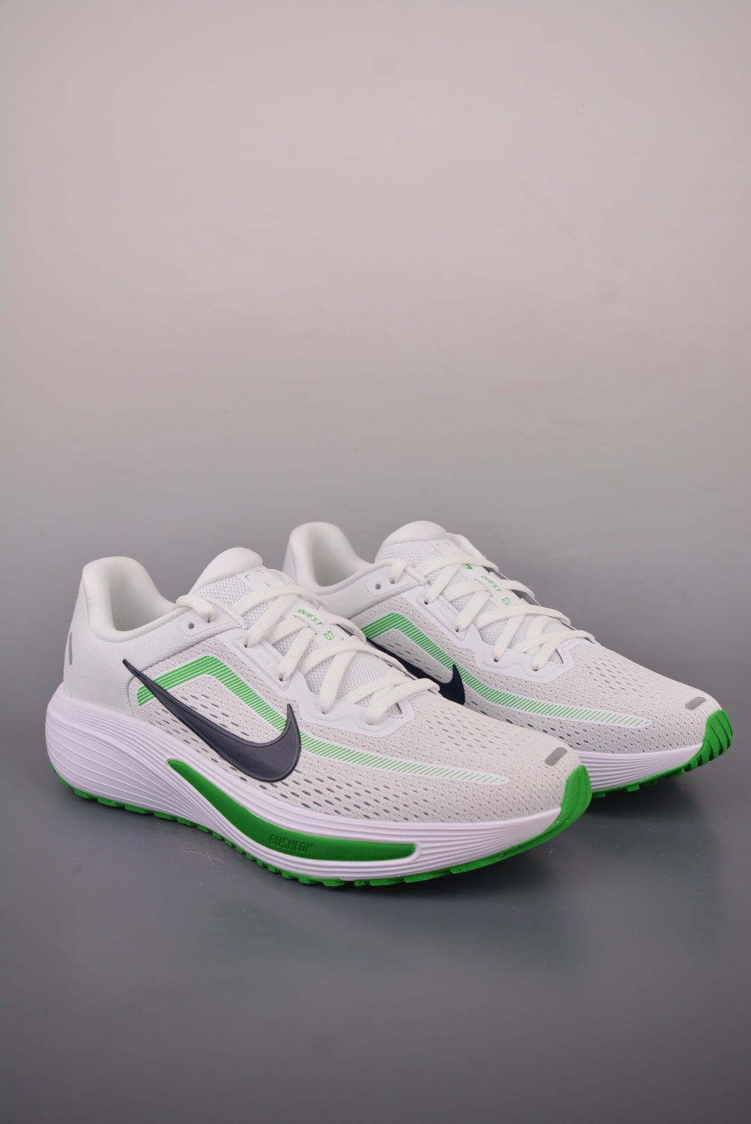 Nike Quest 7 "White/Green Spark" IM6368-100